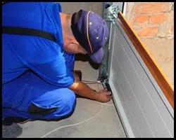 HighTech Garage Door Medina, OH 216-932-7897 HighTech Garage Door Medina, OH 216-932-7897 - side-bar-g-door-spring-service